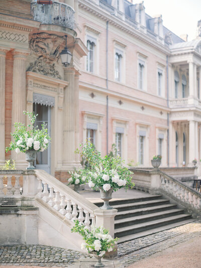 chateau de niel with bouquet of flowers