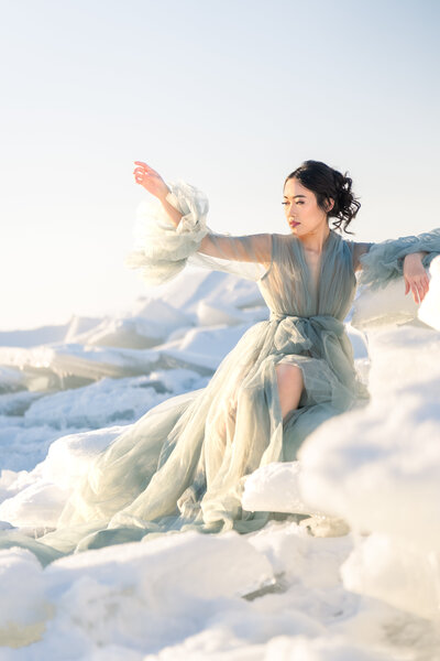 ice-stacks-vineyard-beach-utah-bridal-session-utah-wedding-photographer-kamee-valdez-photo.jpg