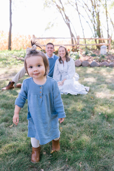 stoughton fall family photographer in madison wisconsin