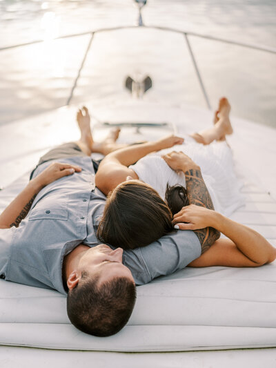 eastern shore engagement photographer boat