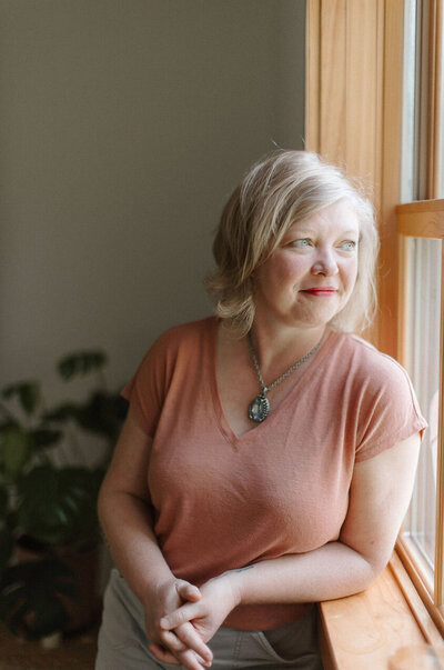 Headshot of Alexandra Madden, trauma-informed psychotherapist at Alyn Wellness Studio