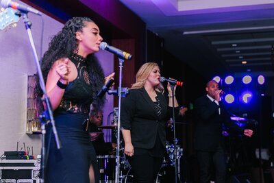 performing with smash city