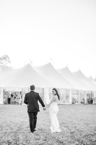 Pat-Meg-Wedding-Peeks-21