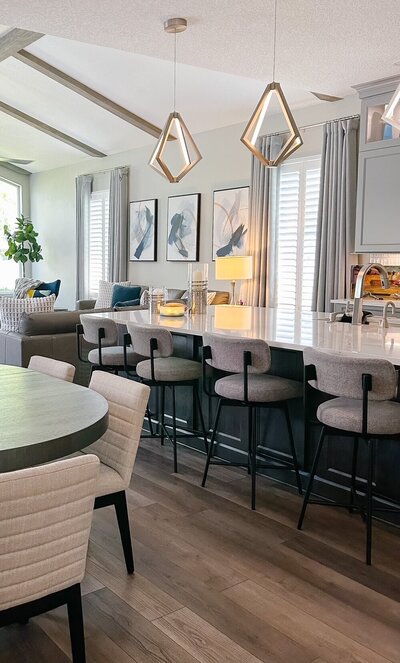 sally-barton-interiors-interior-designer-kitchen-island-tampa-florida
