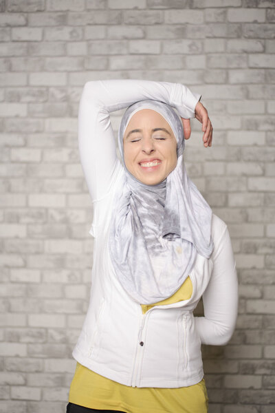 Fitness hijabi coach Hanan posing with a smile