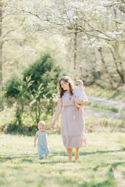 Outdoor Motherhood Photo Session Spring Hill TN