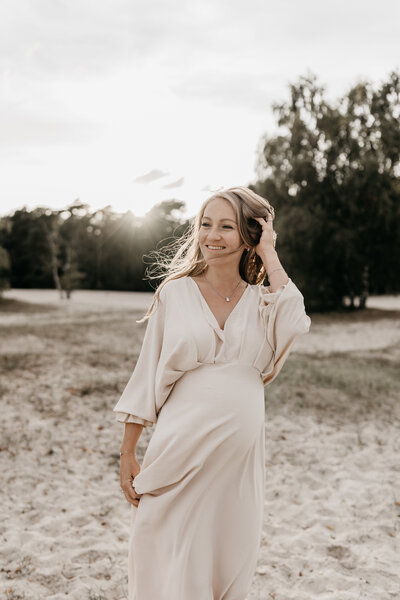 Zwangerschapsshoot in de Soesterduinen.