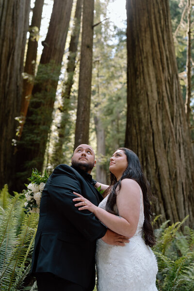 EMILY B. PHOTO CO. -- Brookings Oregon Elopement Photographer -- Rayna + Ty -- Redwoods Elopement-17