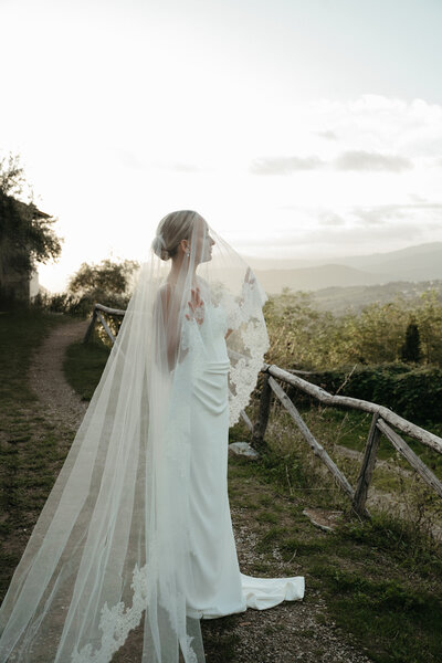 Professional wedding photographer in Cincinnati