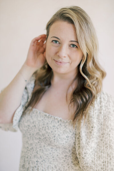 Headshot of New Jersey Family Photographer Kate Voda