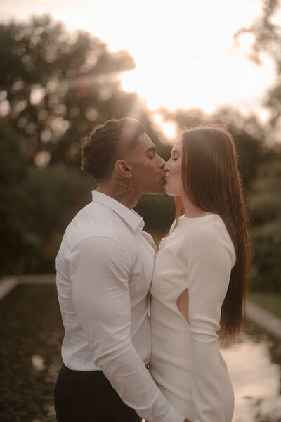 engagement session at olbrich gardens in madison wi