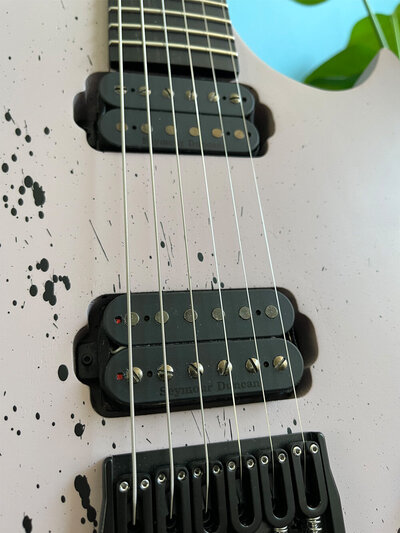 DCO23001 paris pink body front_2