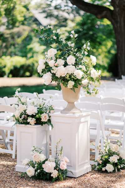 Charlote-North-Carolina-Spring-Wedding-Vanlandingham-Estate-Taylor-Cline-Photography-Wedding-46