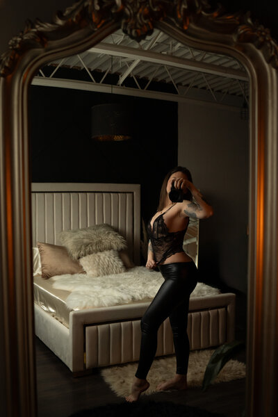 Ferndale boudoir photography studio offering personalized self-love sessions.