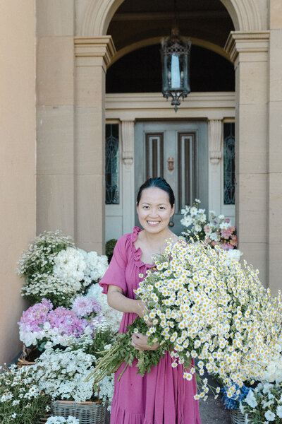 A profile picture of Marie, head florist of Estudyo