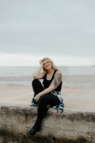 headshot photo of  a florida elopement photofrapher