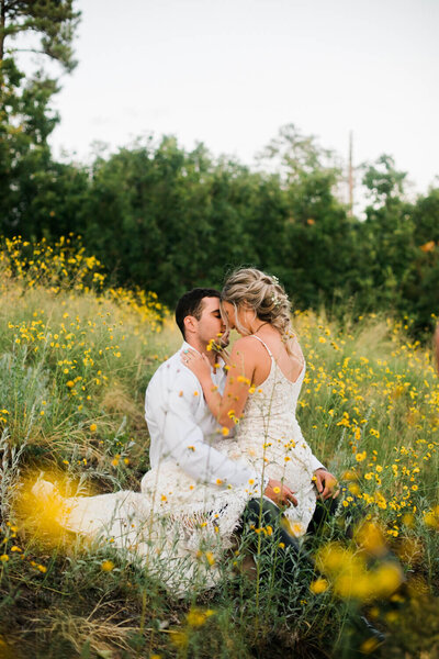 Romantic and Intimate Mountainside Elopement in Payson Arizona-9153