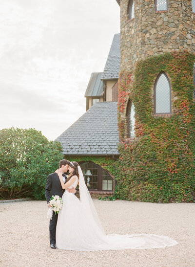 PAM BAREFOOT EVENTS + DESIGN Dover hall fall wedding
