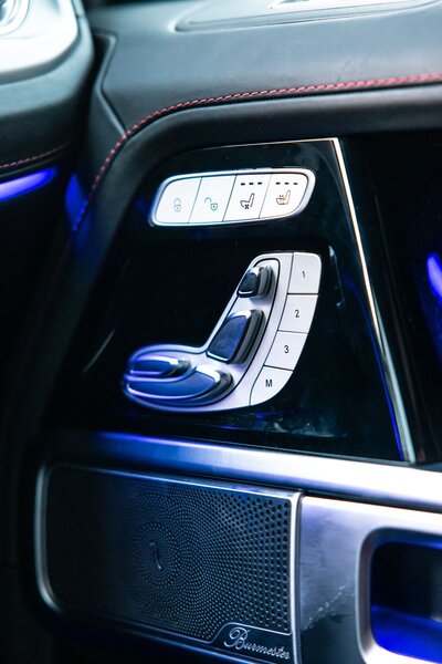 mercedes-g550-matte-manufaktur-night-black-magno-for-rent-in-miami-037