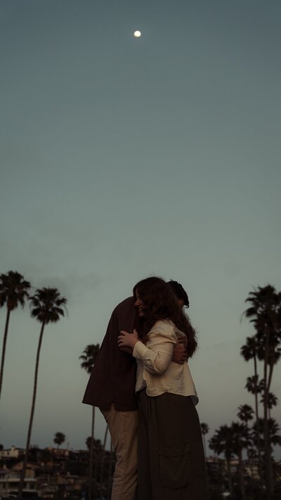 san diego engagement photos on beach