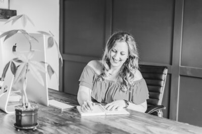 business strategist for female entrepreneurs