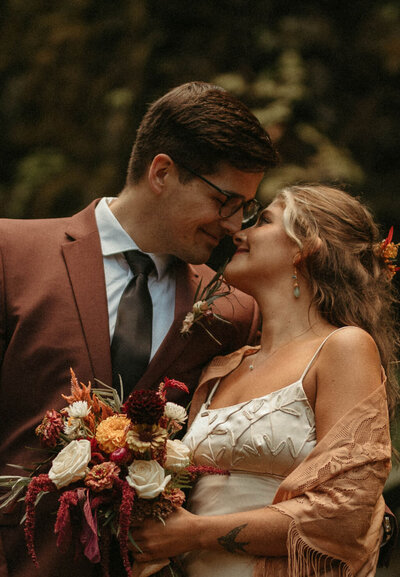 ZoeyLynn Photography specializes in candid, storytelling elopements in stunning locations such as Jamaica, Hawaii, the Oregon Coast, Columbia River Gorge, and across the West Coast. Capturing authentic moments in breathtaking landscapes, I document your love story wherever your adventure takes you.