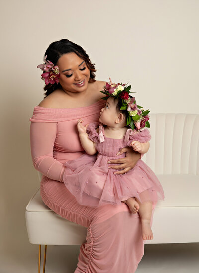 familytoddlerbabybestphotographertudiofamilybirthdaynewbornboyamilynewborngirlfirstbirthdayportraiturephotographystudioportraitsnewborngirlboyfamilyEvaMaganaPhotographychildphotographer (5 of 5)