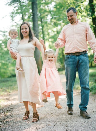 Spring Mini Sessions with a Birmingham, AL Family Photographer
