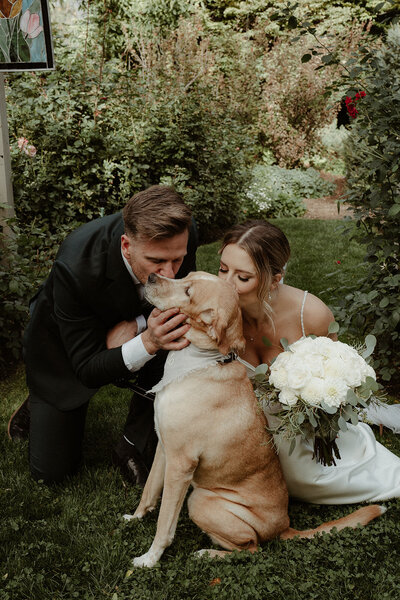 Amanda+AndrewWedding_SneakPeek_0124_ByKaylaBowieCreative