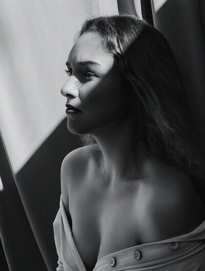 Portraitfotografie_Schatten_Sina Rose