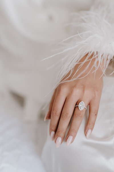 Nicola-Campbell-Editorial-Wedding-Photographer-Scotland-Signet-Library-Caitlin&Darren-9