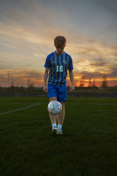 Boys Senior Pics - Blake-7