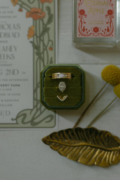 iowa city wedding photographer