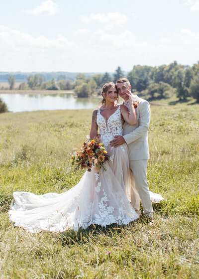 bride and groom St. Louis Wedding Photographers