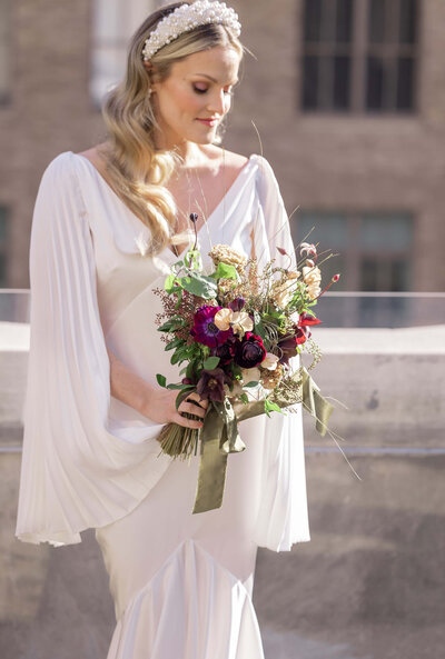 Embark on your bridal journey with Agency 8 Bridal Stylist. Lizzy Polden offers expert wedding dress alterations and personalized fashion consulting services in Brooklyn, NY. Let us help you find your dream dress and curate looks for every wedding event, from engagement to honeymoon.