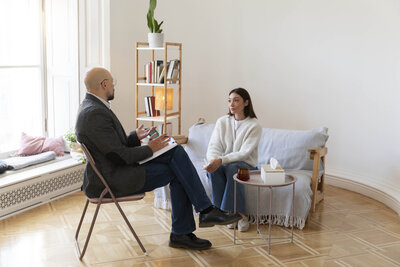 When life feels heavy, we offer support to help you process your feelings, find hope again, and take small steps toward healing.
