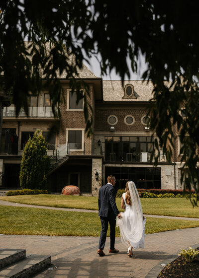 storytelling calgary wedding photographer danielle boulger photography