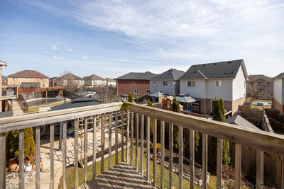 51 Lobb balcony (2)