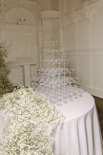 maison principale montreal - champagne tower | luxury wedding photographer