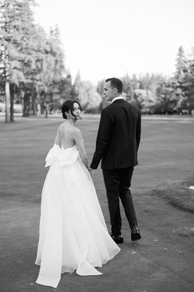 Portland Golf Wedding Black & White image of the couple