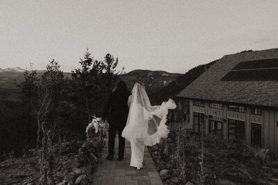 Chelsea and her husband in Colorado at their wedding