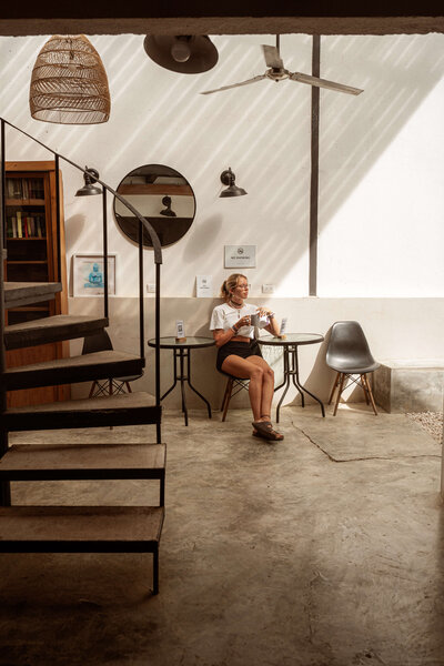 Girl sitting in cafe