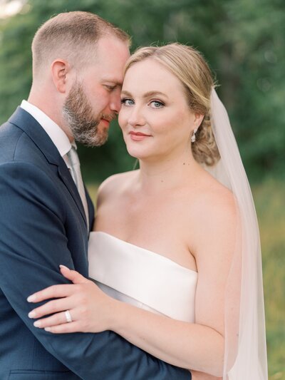 Ellisha and Keath bride and groom portrait