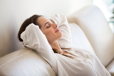 Letting go of negative thoughts with hypnotherapy