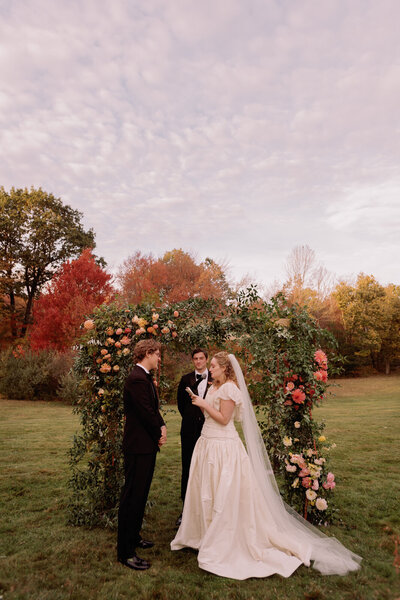 Romantic elopement in Oswold, VT