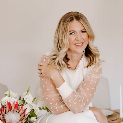 Dana, DWD Female founder & destination wedding, honeymoon & vacation planner