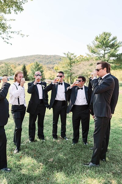 blacksburg-country-club-wedding-photographer-stunning-bride-and-groom-photo-at-blacksburg-country-club