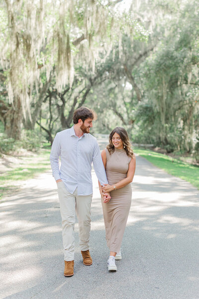 Charleston Engagement Photographers | Laura and Rachel Photography