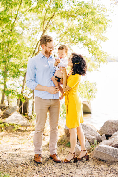 Founders-Park-Alexandria-Family-Photographer-44