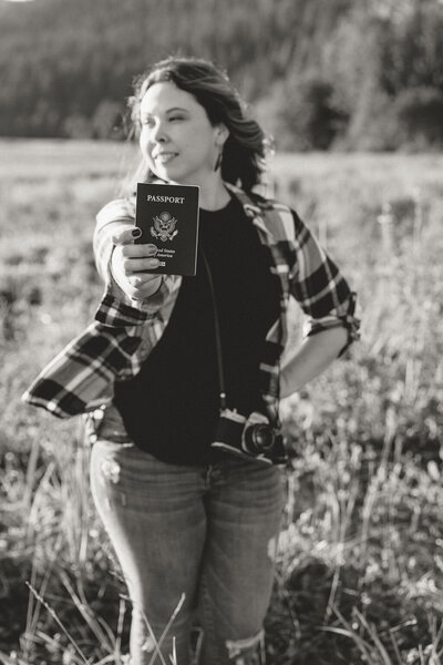 groom and bride in macrame dress dancing in mexico jungle
